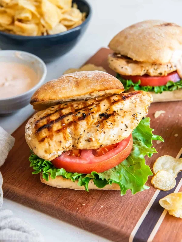 Grilled Chicken Sandwich (Butter-Toasted, Cheesy)