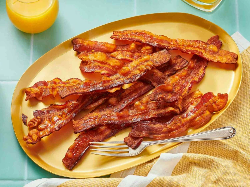 Oven Bacon (Super Easy Way)