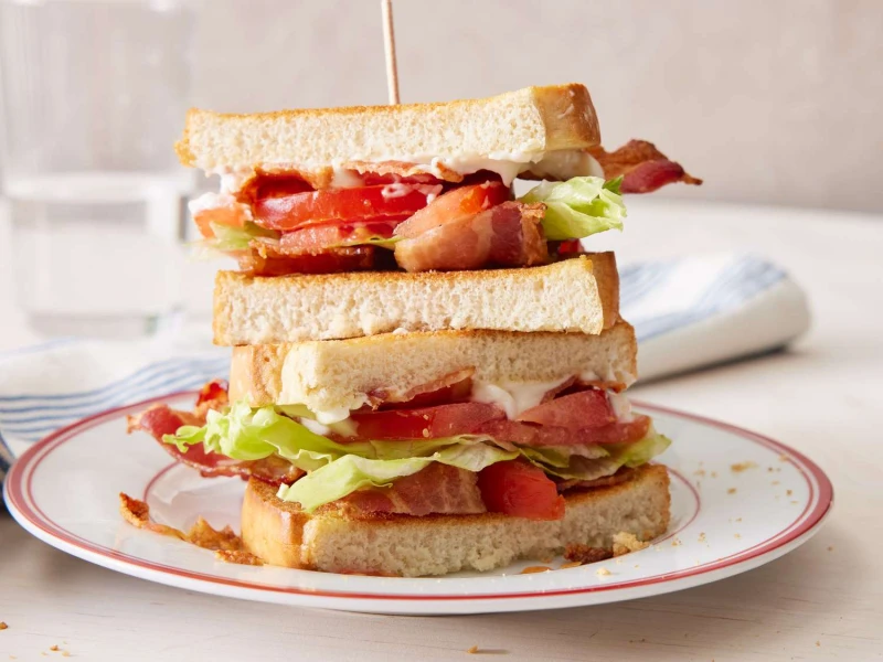 Classic Cold BLT Sandwich
