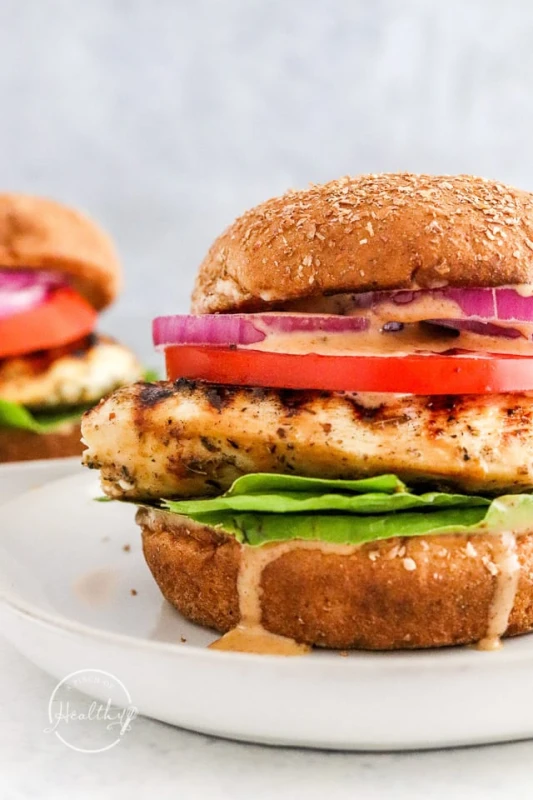Chicken Breast Sandwich (Cold, with Lettuce + Mayo)